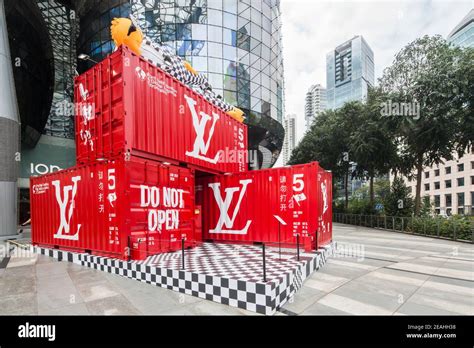 shipping louis vuitton